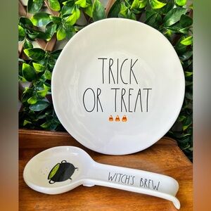 Rae Dunn two piece Halloween set Plate and spoon rest NWT Witches Brew